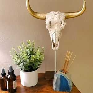 Hello & Welcome to my closet! My name is Samantha!